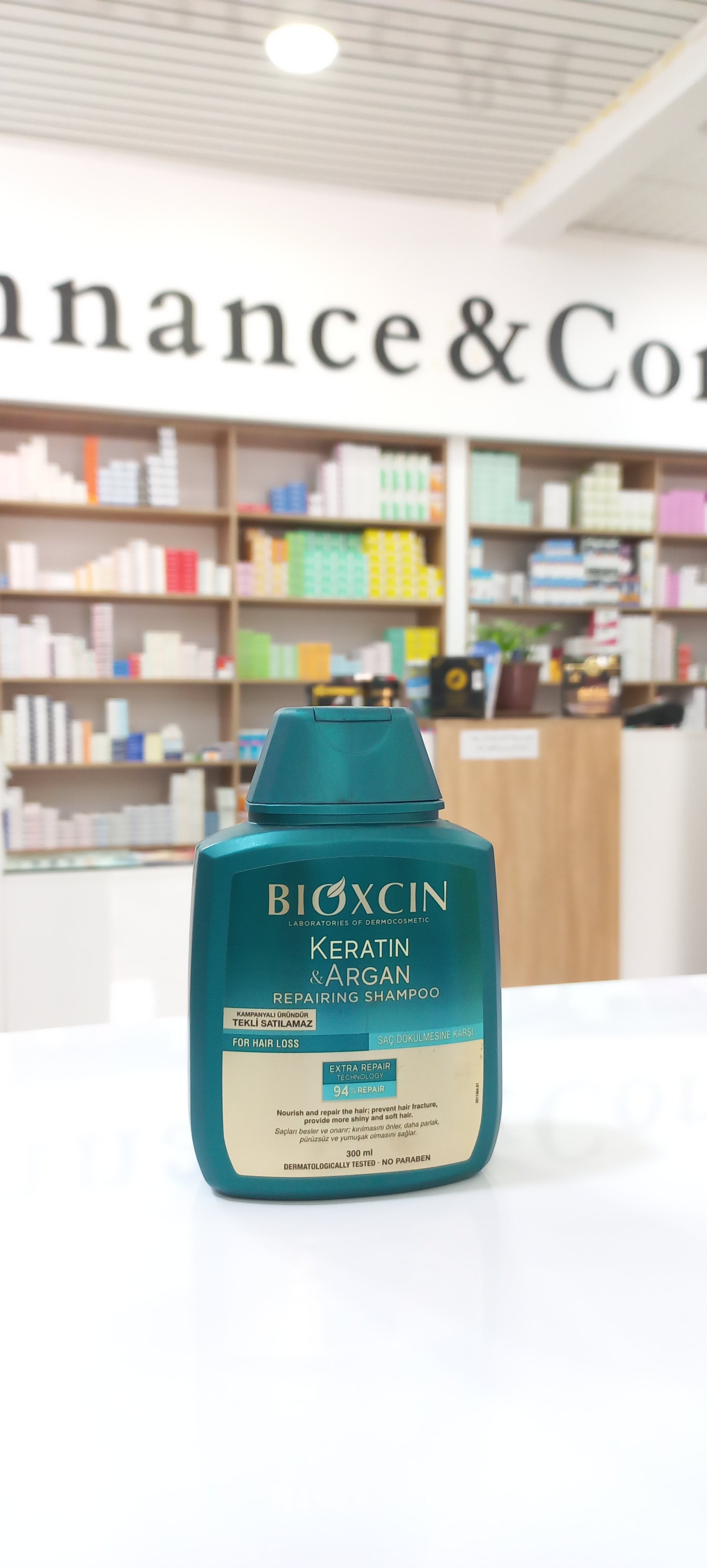 Bioxcin shampoo réparateur à la kératine et à l'argan 300 ml