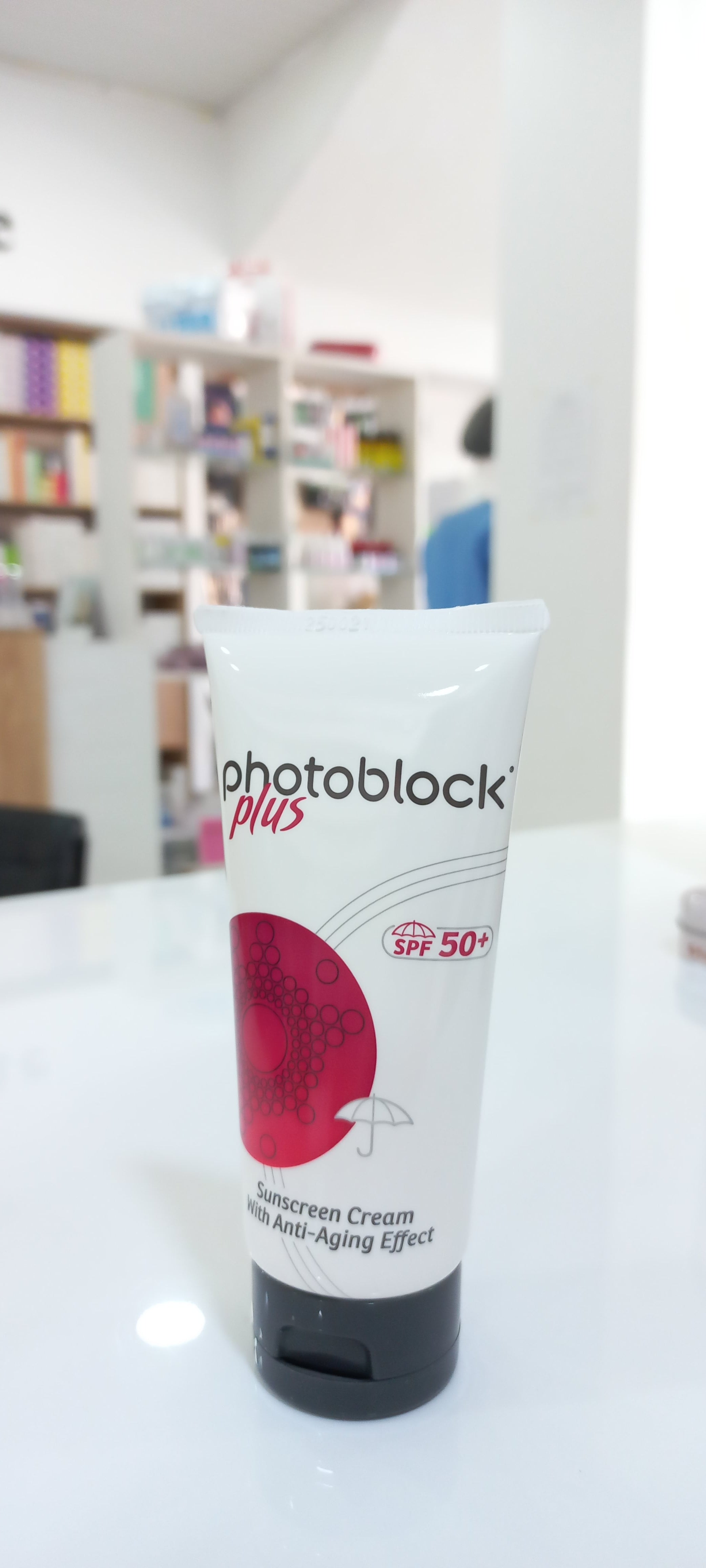 Derma Photoblock® Plus Crème Solaire SPF 50+ Anti-Age